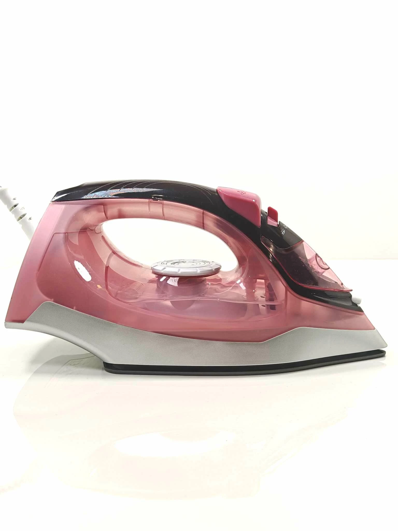 zelazko-parowe-mesko-ms-5028-moc-2600-w-stopa-ceramiczna-kolor-dominujacy-129357-7