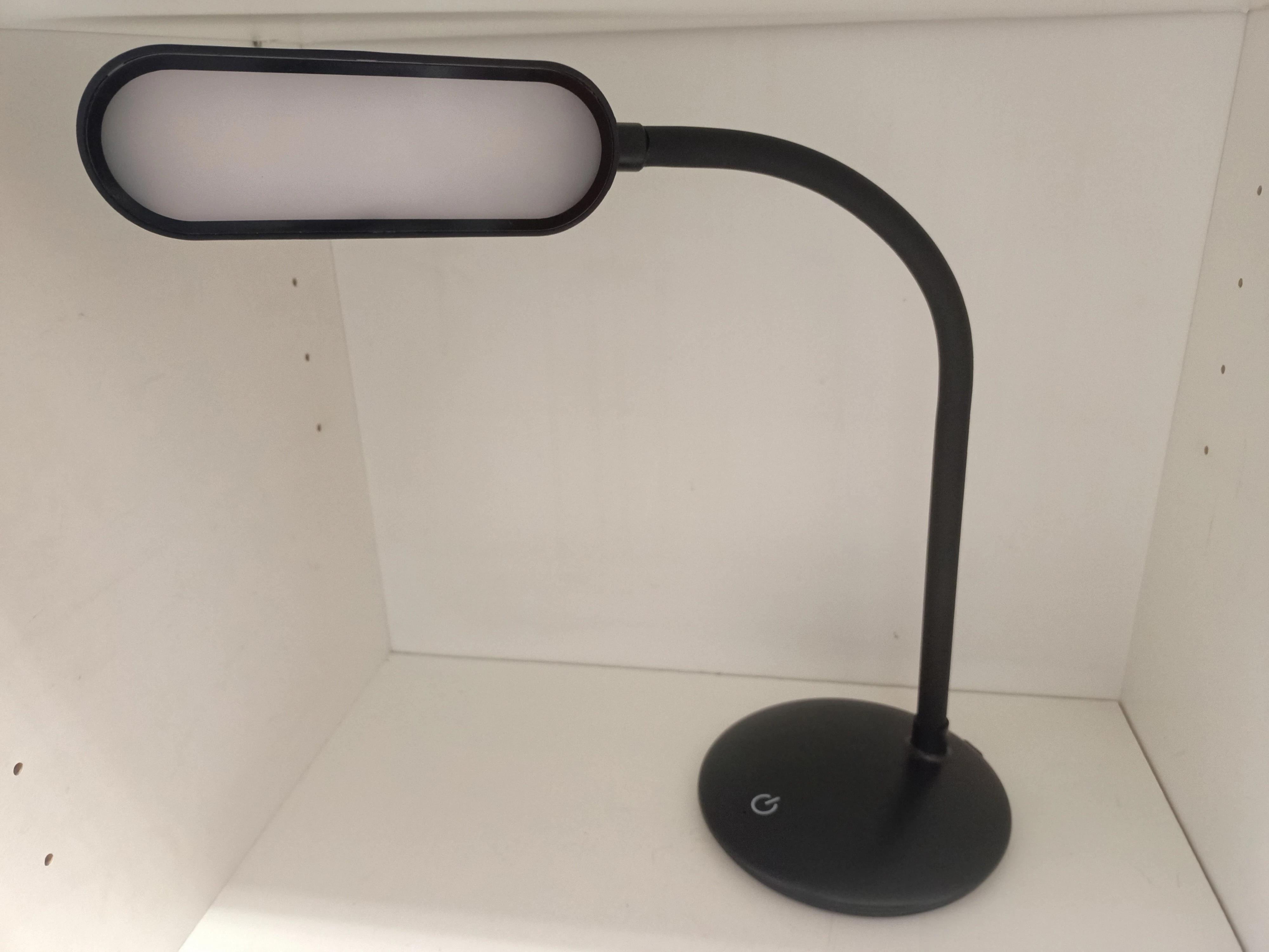 lampa-biurowa-czarna-ean-gtin-5903628404630