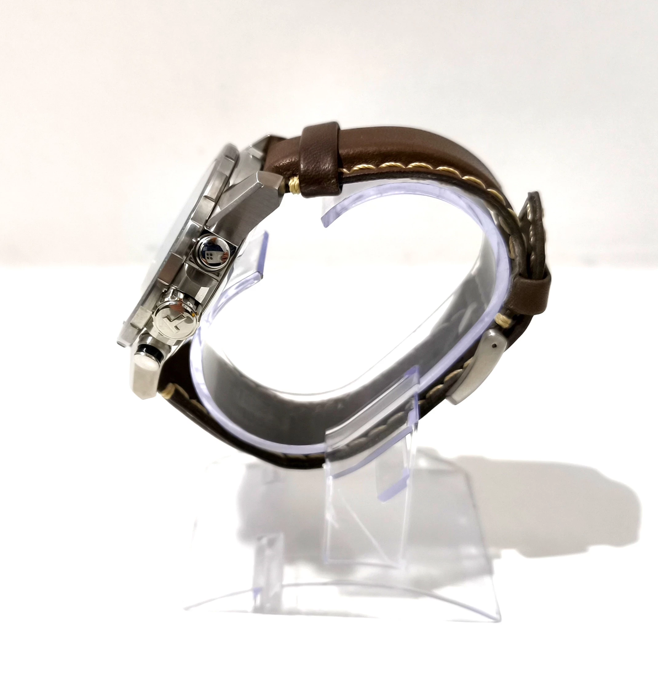 zegarek-tissot-supersport-t1256171604100-material-paska-129219-6