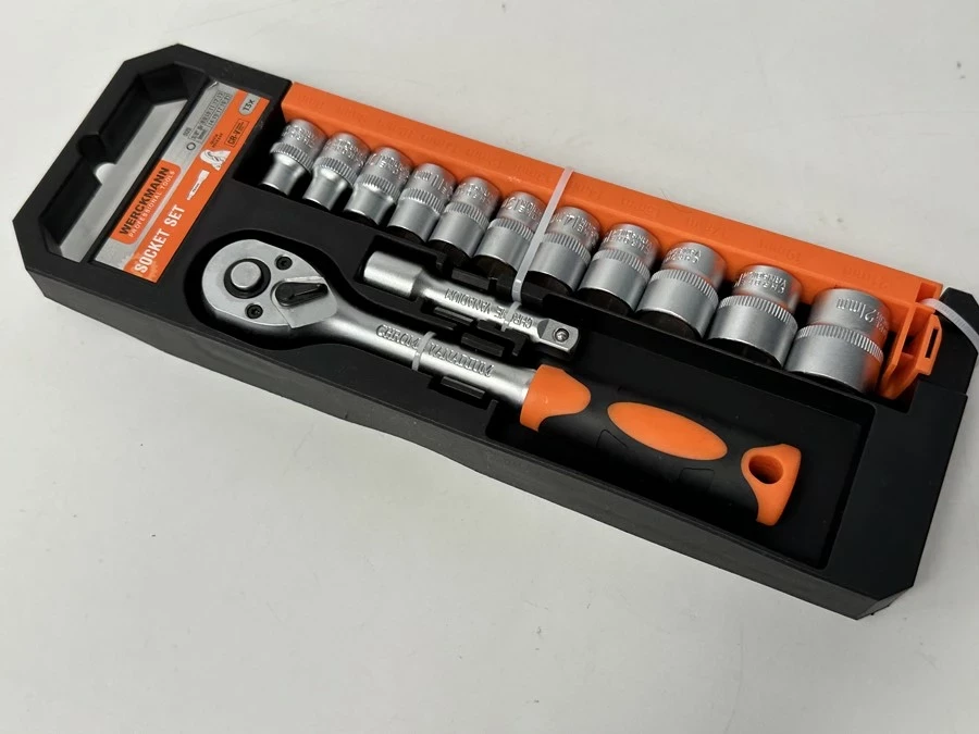 grzechotka-z-kluczami-nasadowymi-werckmann-walbrzyska-48a-paw-20-warszawa