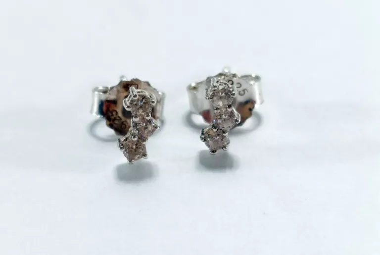 srebro-kolczyki-925-wkretki-071-cyrkonie-zdobione-cyrkonia-sztyfty-partyzantow-2-jedrzejow-palladium