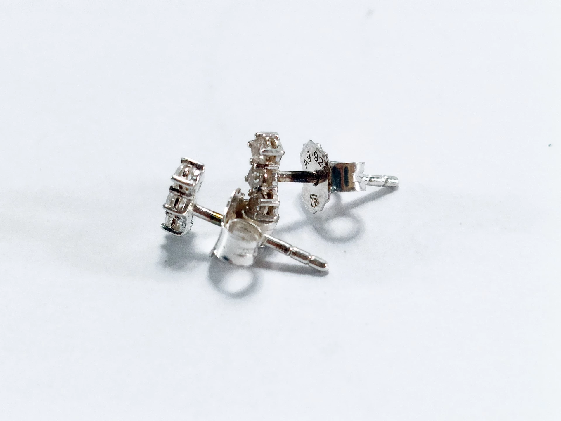 srebro-kolczyki-925-wkretki-071-cyrkonie-zdobione-cyrkonia-sztyfty-rodzaj-zapiecia-2207-1