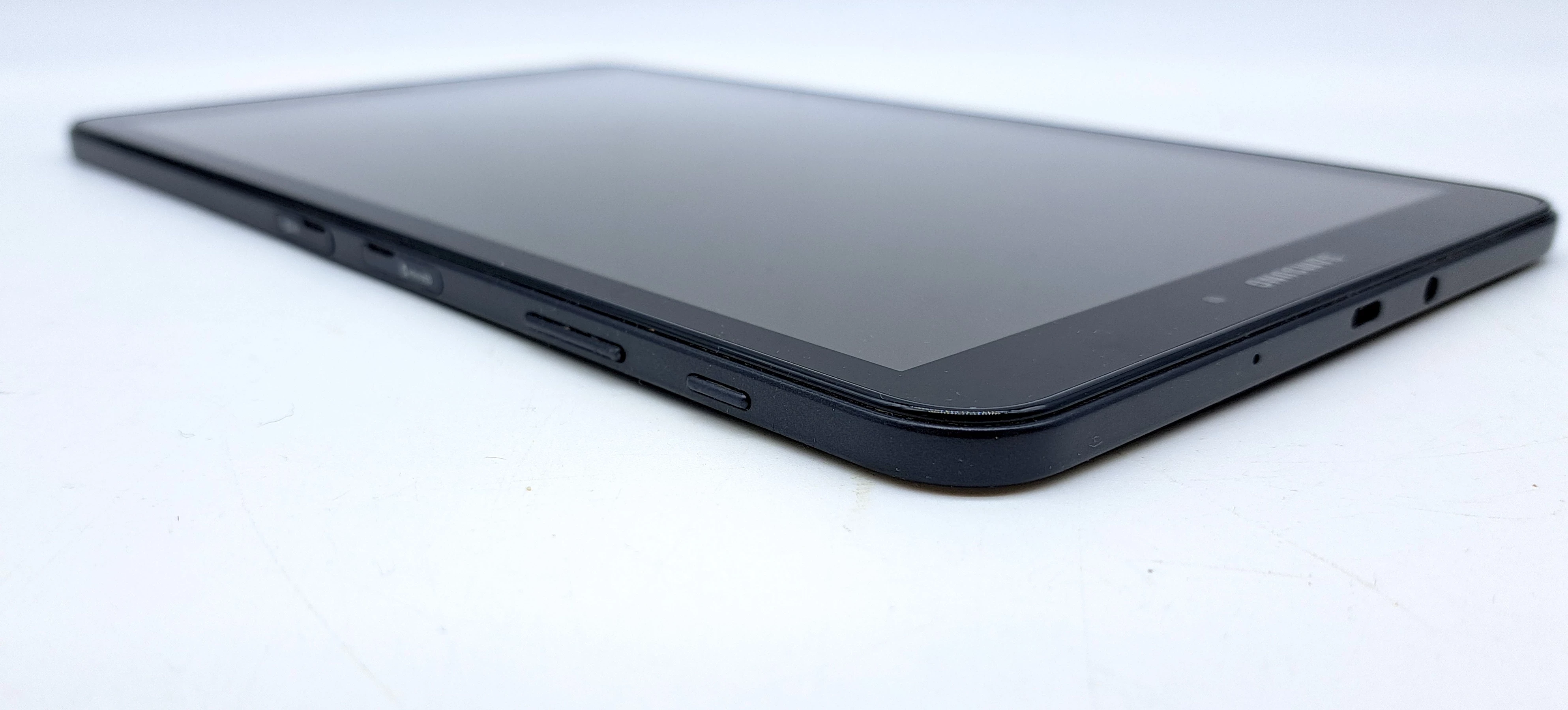 tablet-samsung-galaxy-tab-a-2016-2gb16gb-czarny-sm-t580-komunikacja-219-2