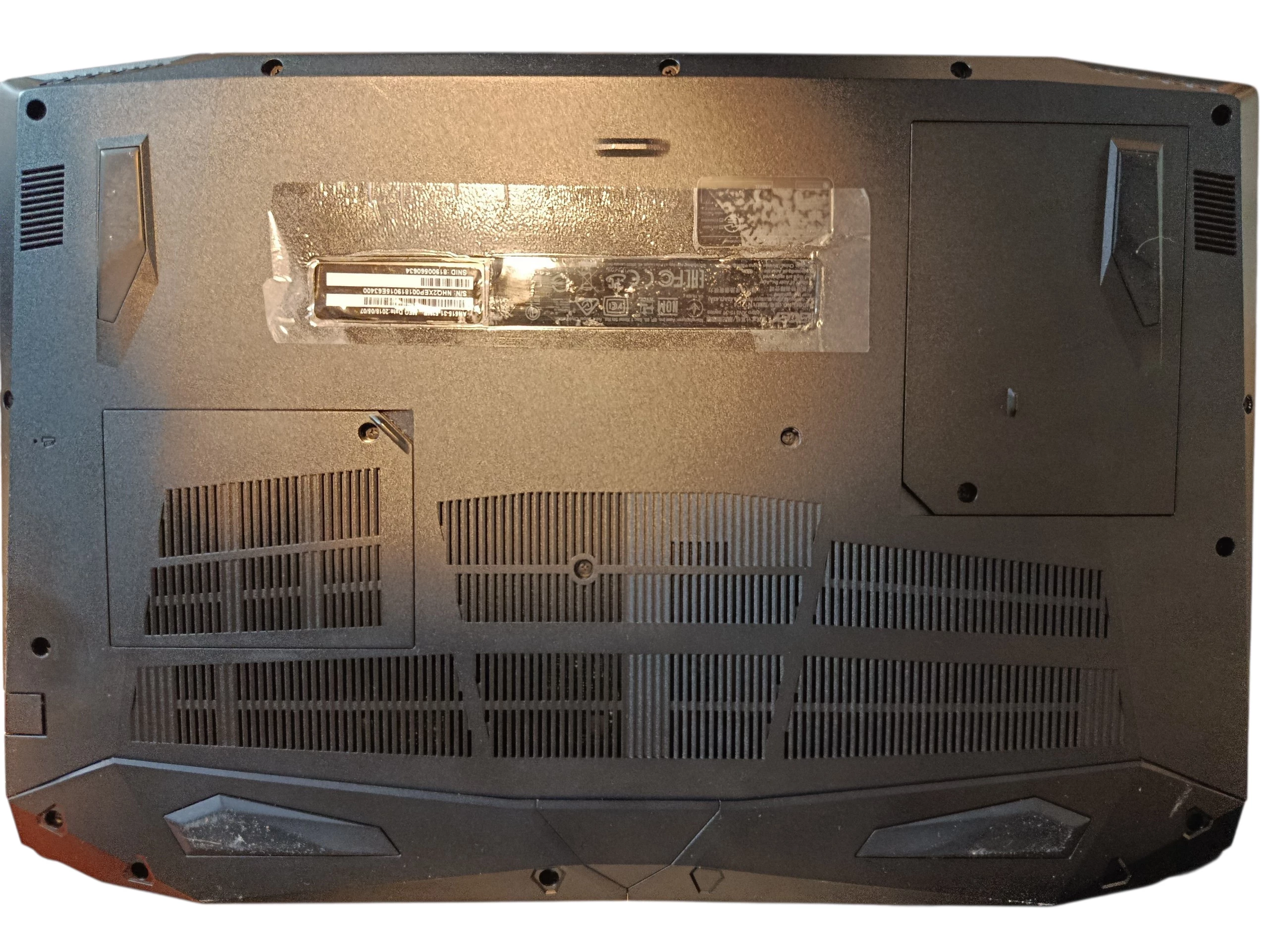 laptop-acer-nitro-an515-31-81000gb-geforce-mx150-ean-gtin-0012302020099