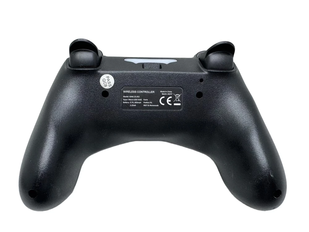 pad-bezprzewodowy-do-ps4-gam23352-ean-gtin-5902285961500