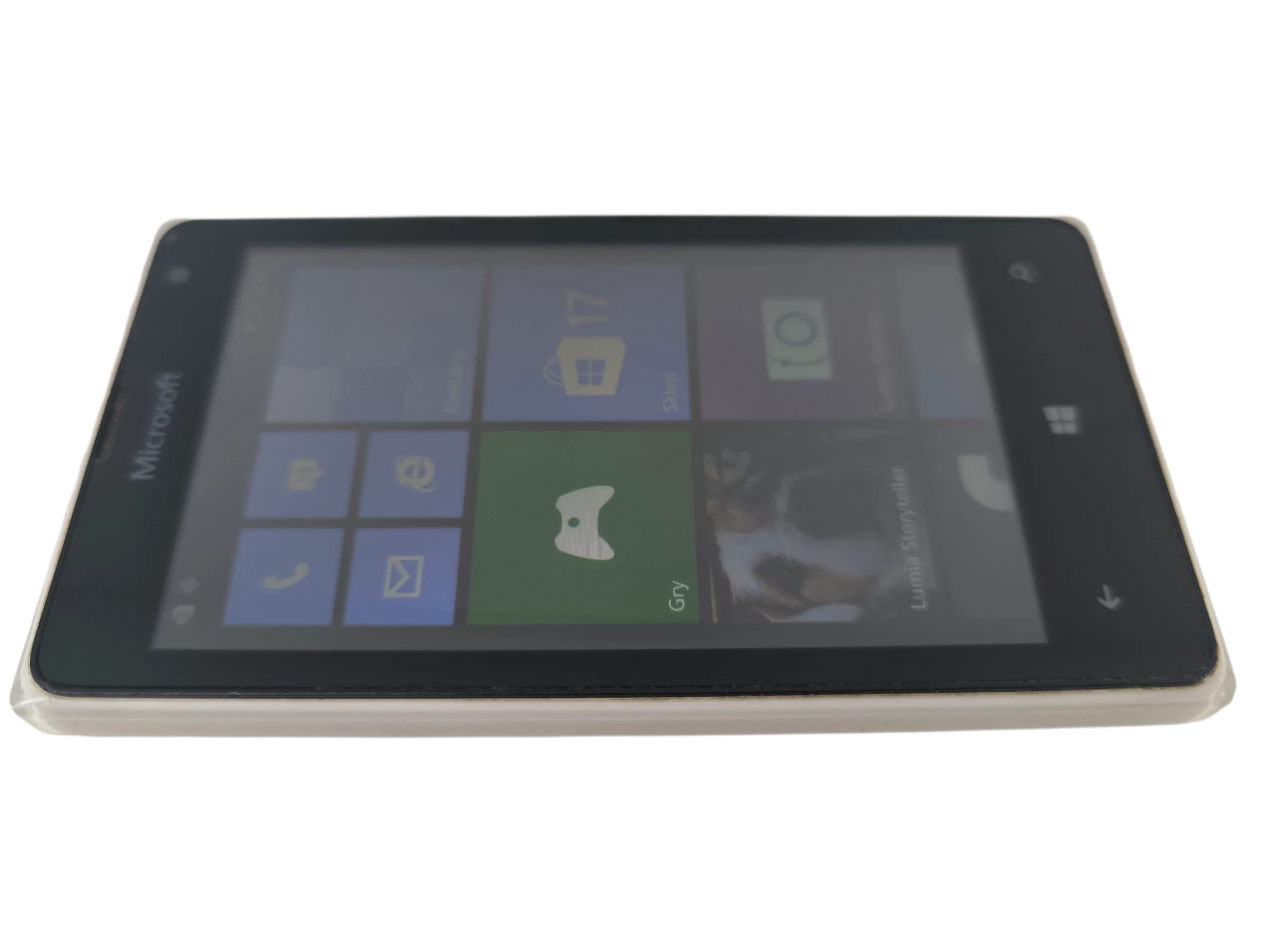 telefon-lumia-532-stan-11323-2
