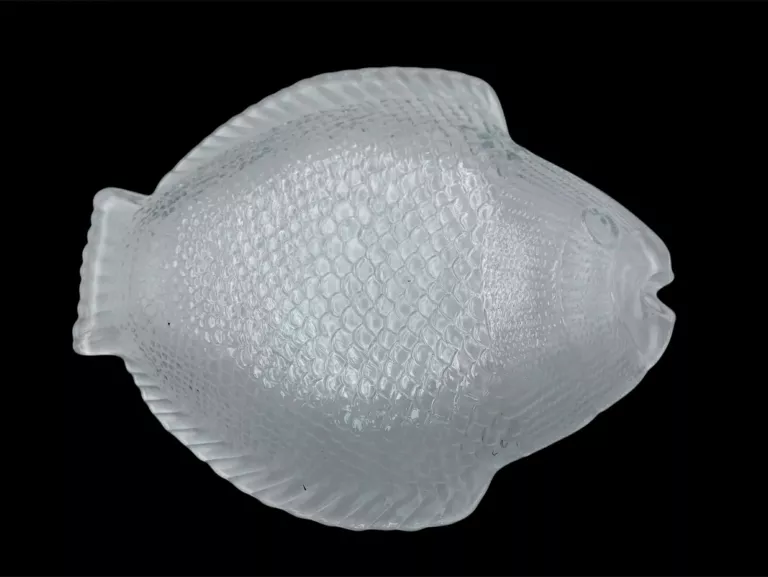 krysztalowa-patera-ryba-szklo-prl-bytomska-75-zabrze