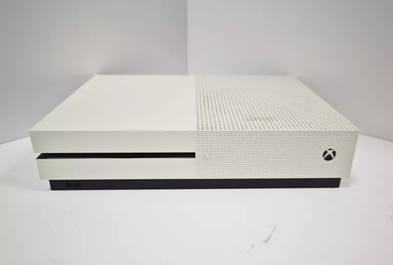konsola-xbox-one-s-1tb-stan-11323-2