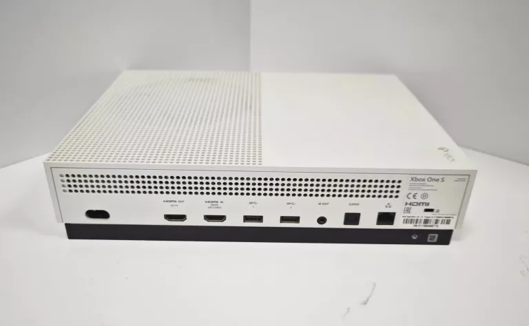 konsola-xbox-one-s-1tb-wersja-konsoli-130591-2