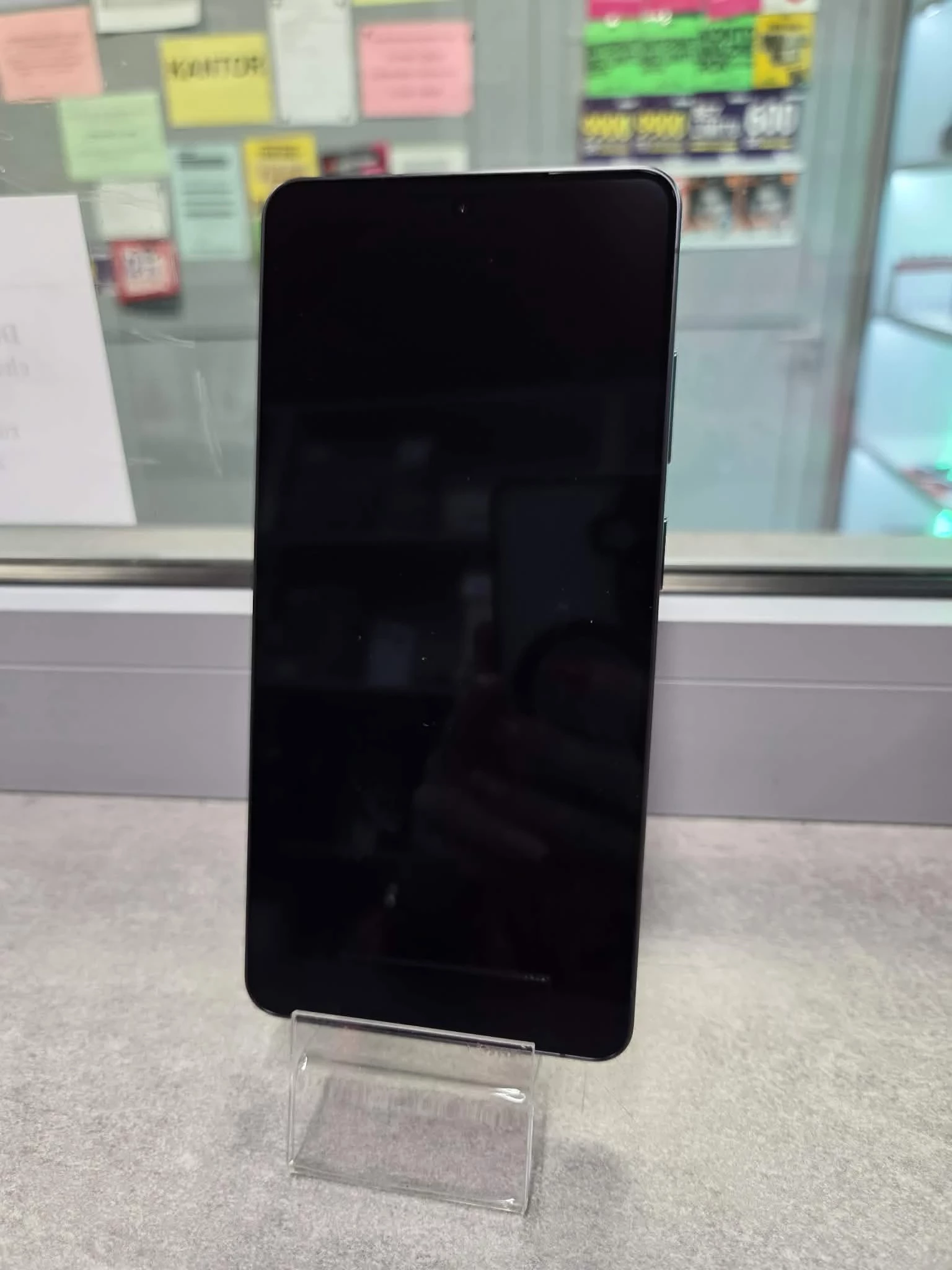 samsung-galaxy-s26-ultra-12256gb-kod-producenta-sm-s948bzkdeue