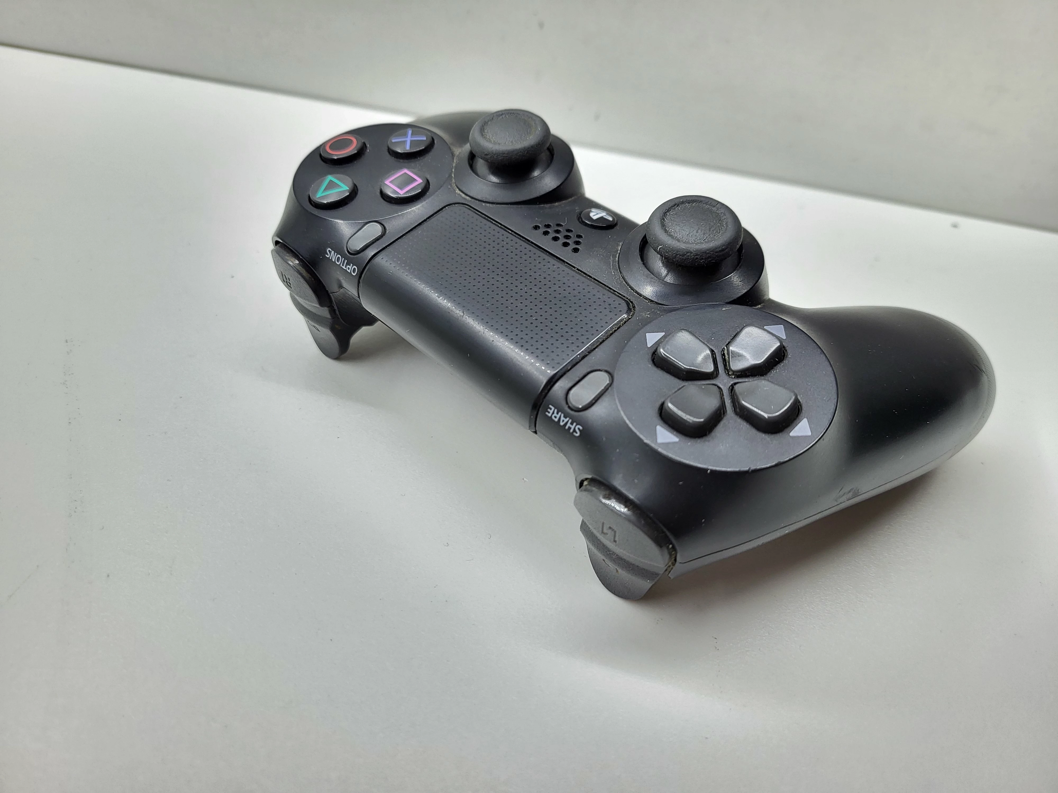 pad-do-ps4-czarny-marka-248811-1940277