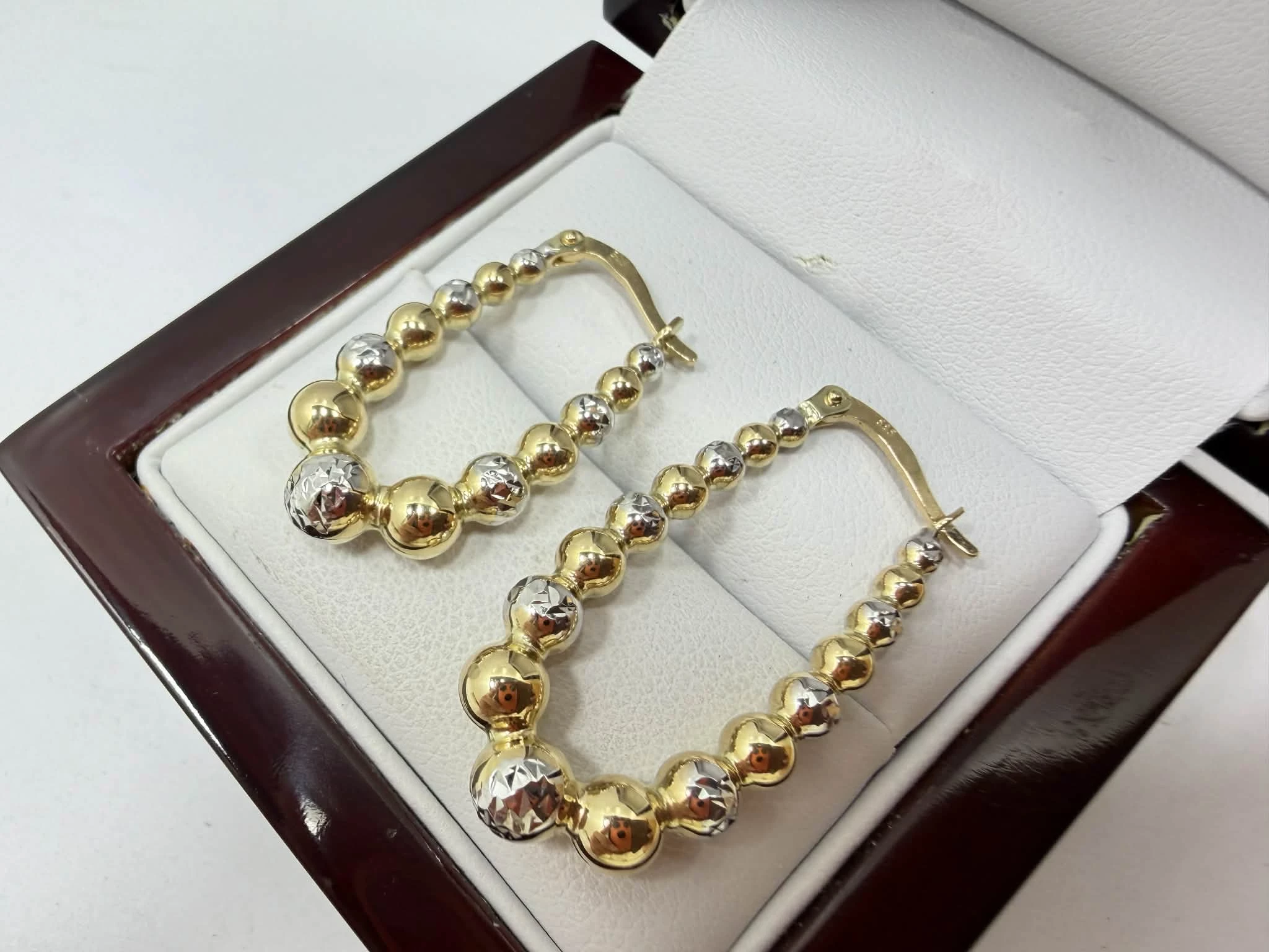 wyrob-jubilerski-zlote-kolczyki-rodzaj-2205-2