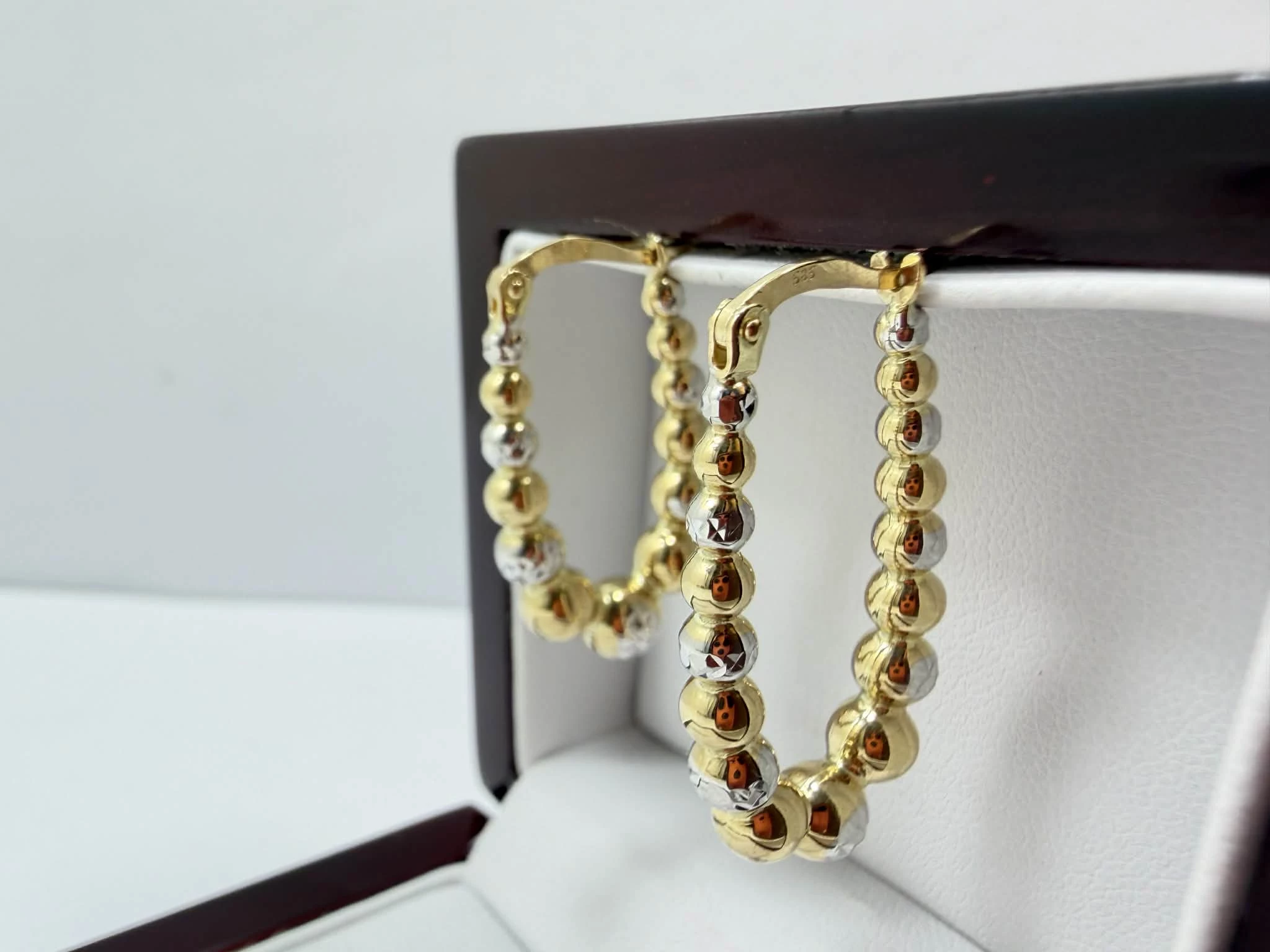 wyrob-jubilerski-zlote-kolczyki-kamien-17088-524288