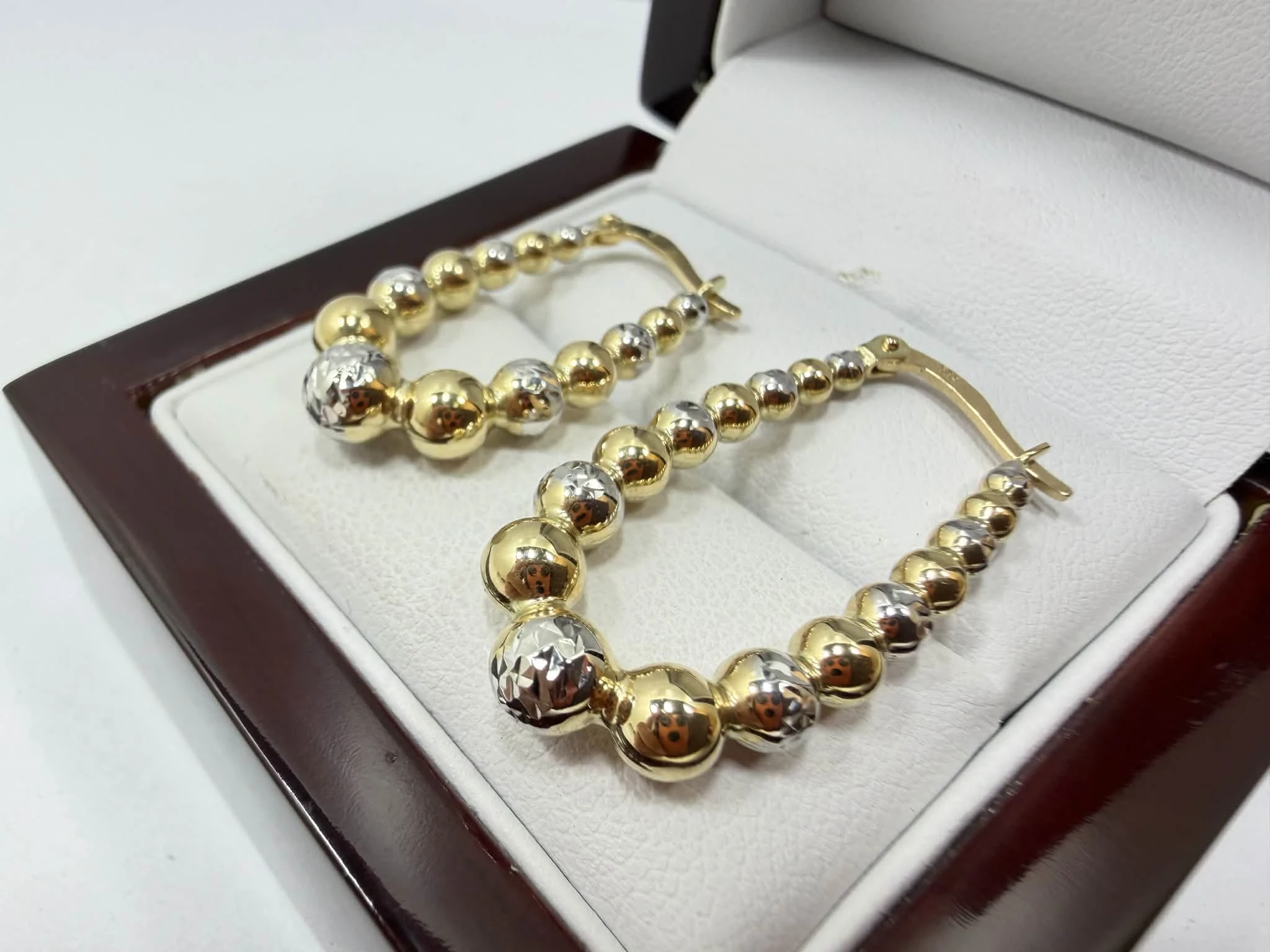 wyrob-jubilerski-zlote-kolczyki-stan-11323-1