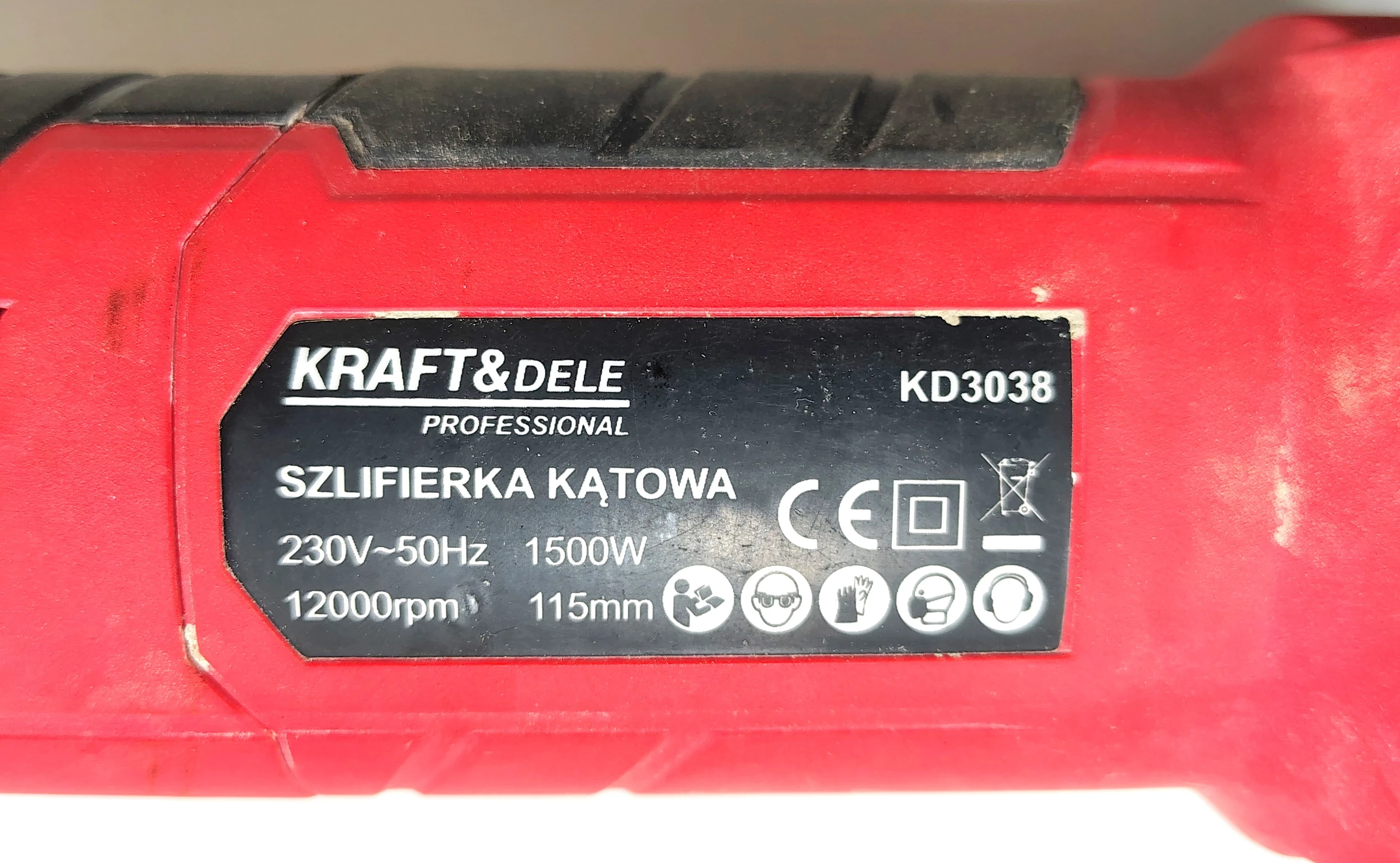 szlifierka-katowa-12000-obrmin-diax-1500w-kd3038-rodzaj-zasilania-128529-2