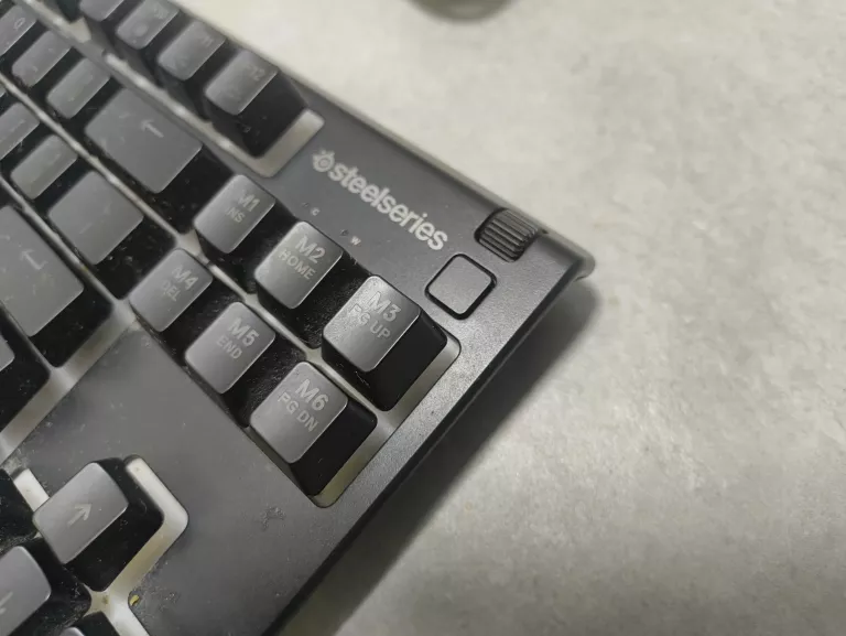 klawiatura-steelseries-apex-3-tkl-stan-11323-2