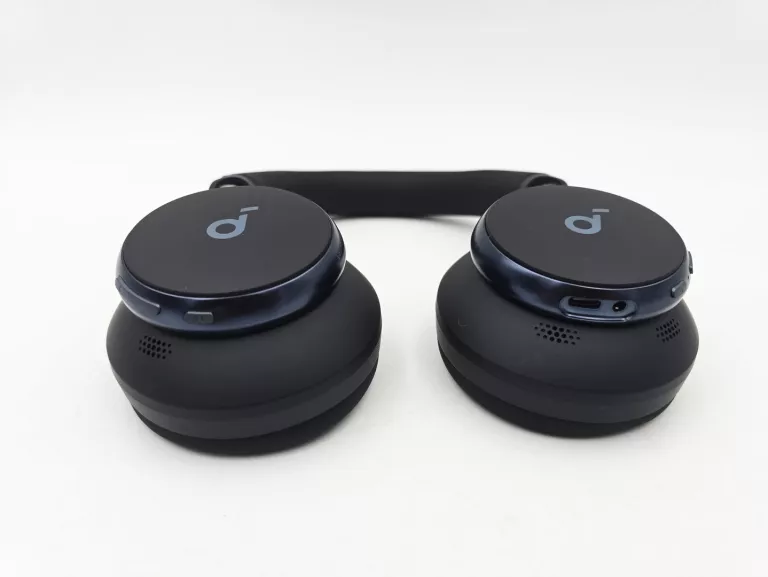 jak-nowe-sluchawki-soundcore-space-one-stan-11323-2