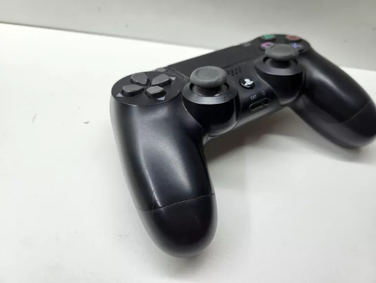 pad-do-ps4-czarny-ean-gtin-5902221859588