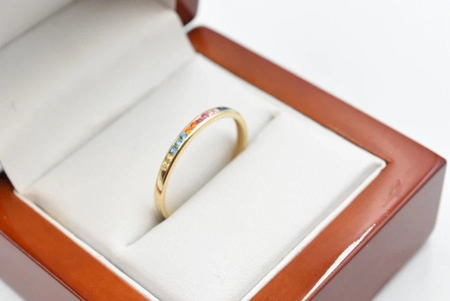 zloty-pierscionek-z-kolorowymi-kamykami-111g-pr585r21-stan-11323-2