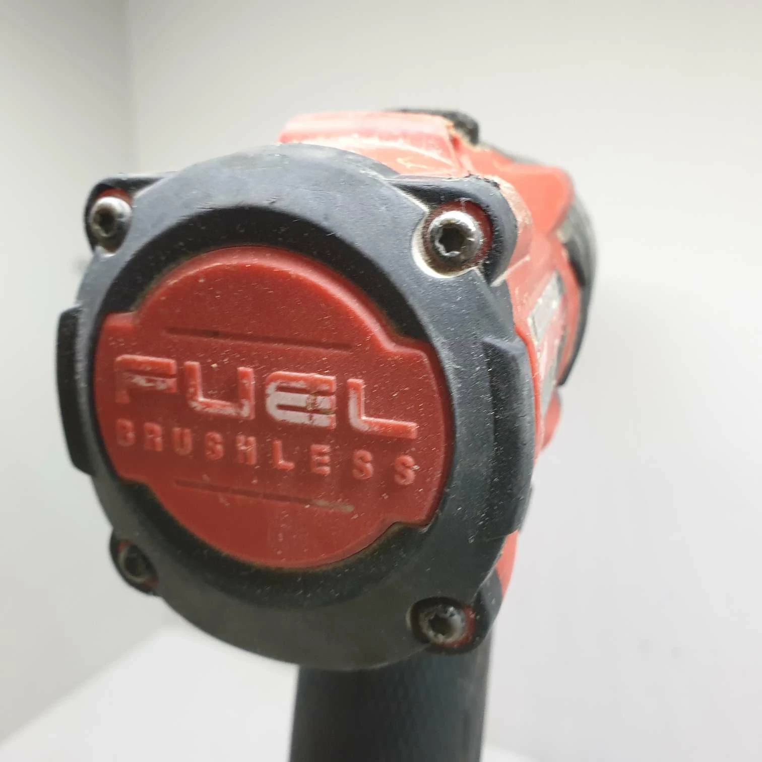 wkretarka-milwaukee-m18fdd2-18v-5ah-miekki-moment-obrotowy-13500