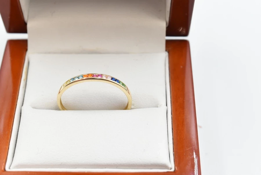zloty-pierscionek-z-kolorowymi-kamykami-111g-pr585r21-ean-gtin-5905868206227