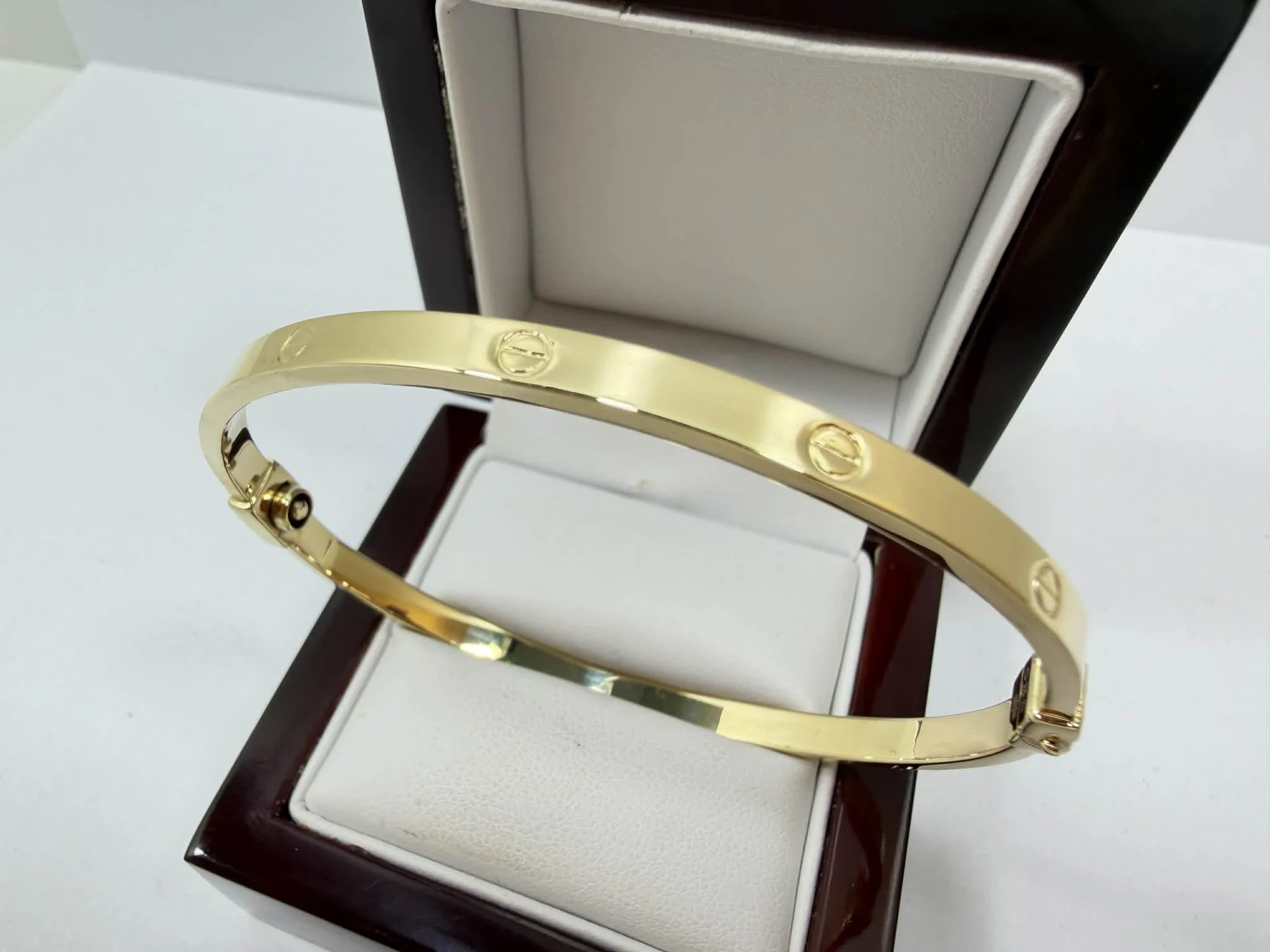 wyrob-jubilerski-zlota-bransoletka-motyw-129129-246990