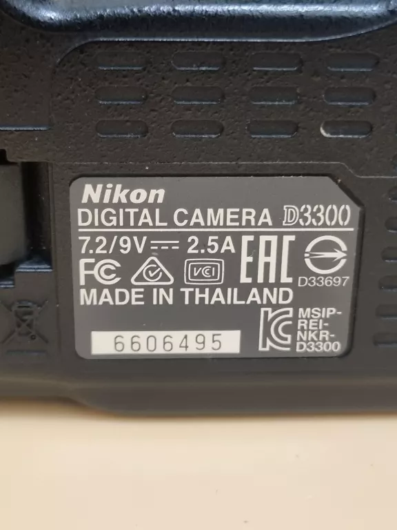 aparat-nikon-d3300-obiektyw-nikkor-18-55-mm-stan-11323-2