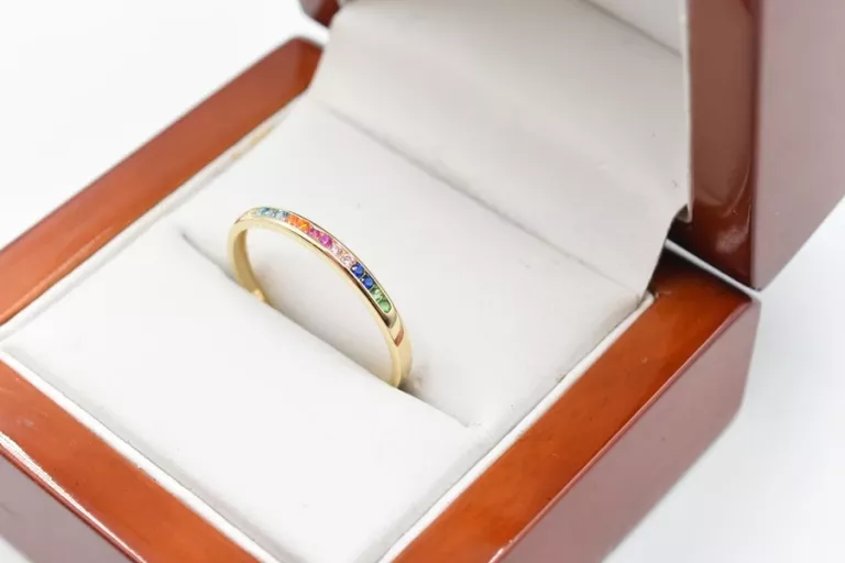 zloty-pierscionek-z-kolorowymi-kamykami-111g-pr585r21-targowa-72-warszawa