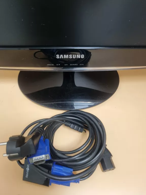 monitor-samsung-syncmaster-b2430l-przekatna-ekranu-cale-2400