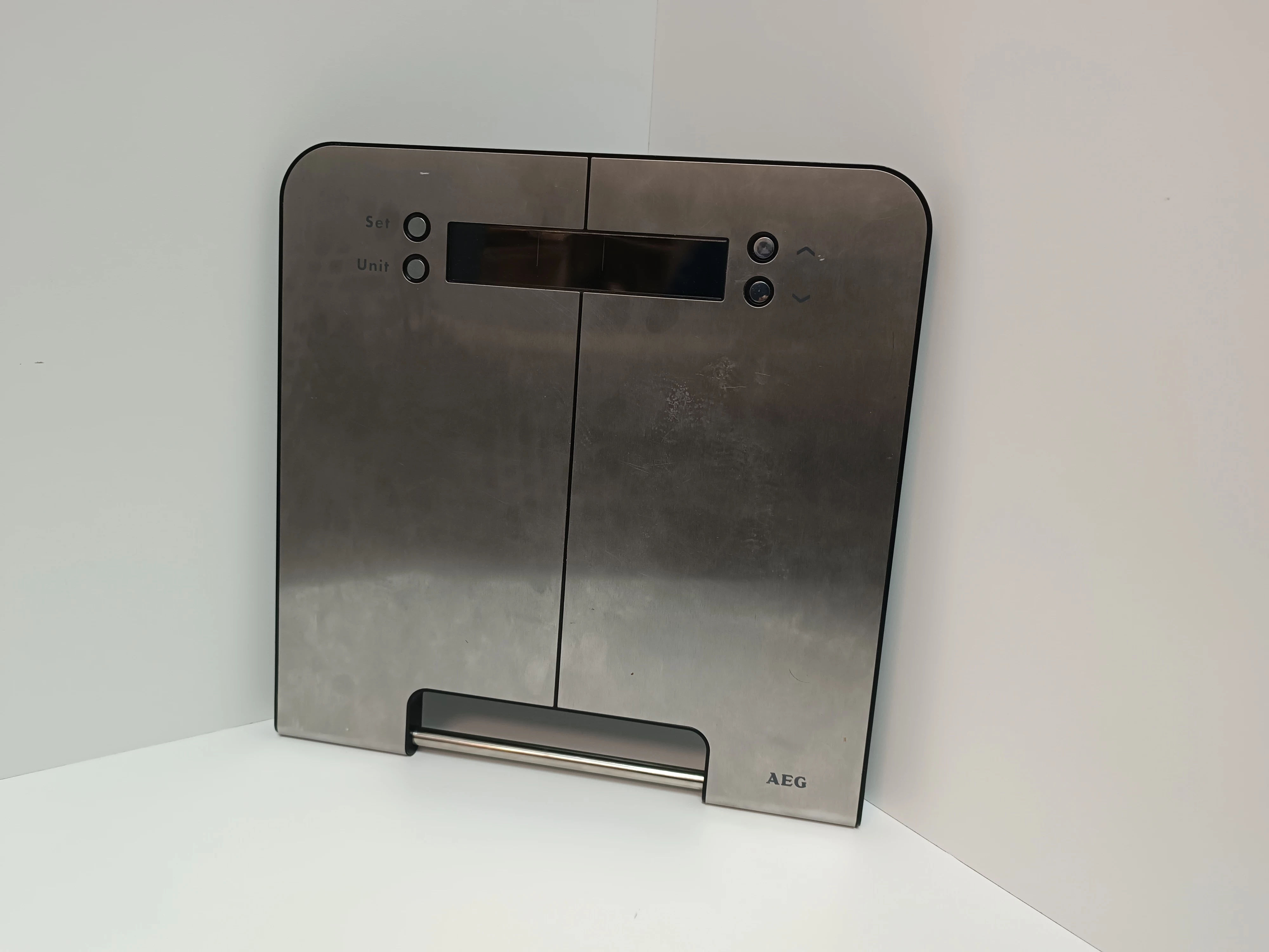 waga-aeg-pw-5570-fa-stan-11323-2