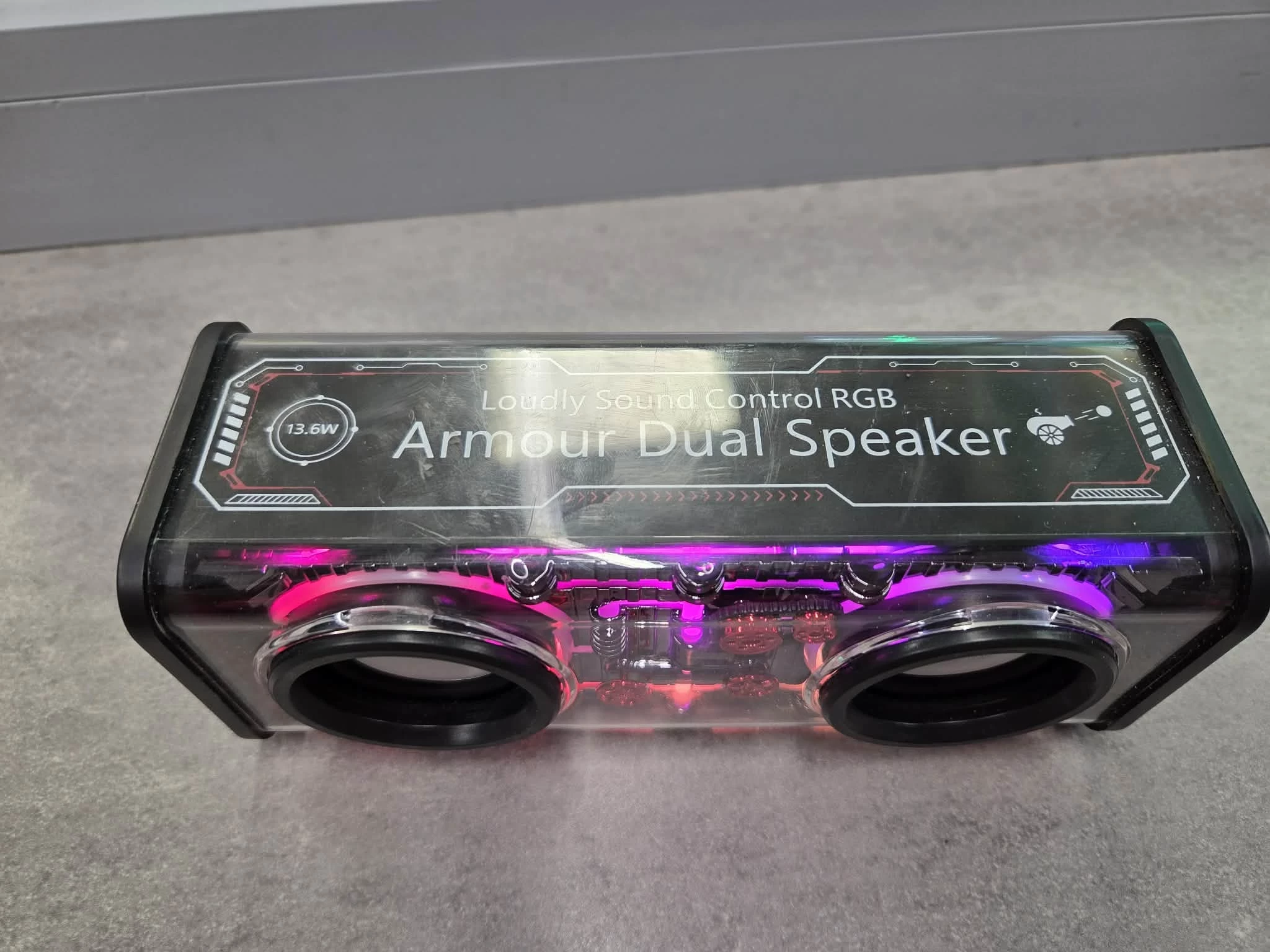 glosnik-przenosny-smart-tel-v8-czarny-10-w-kod-producenta-bts-a39-blk-st