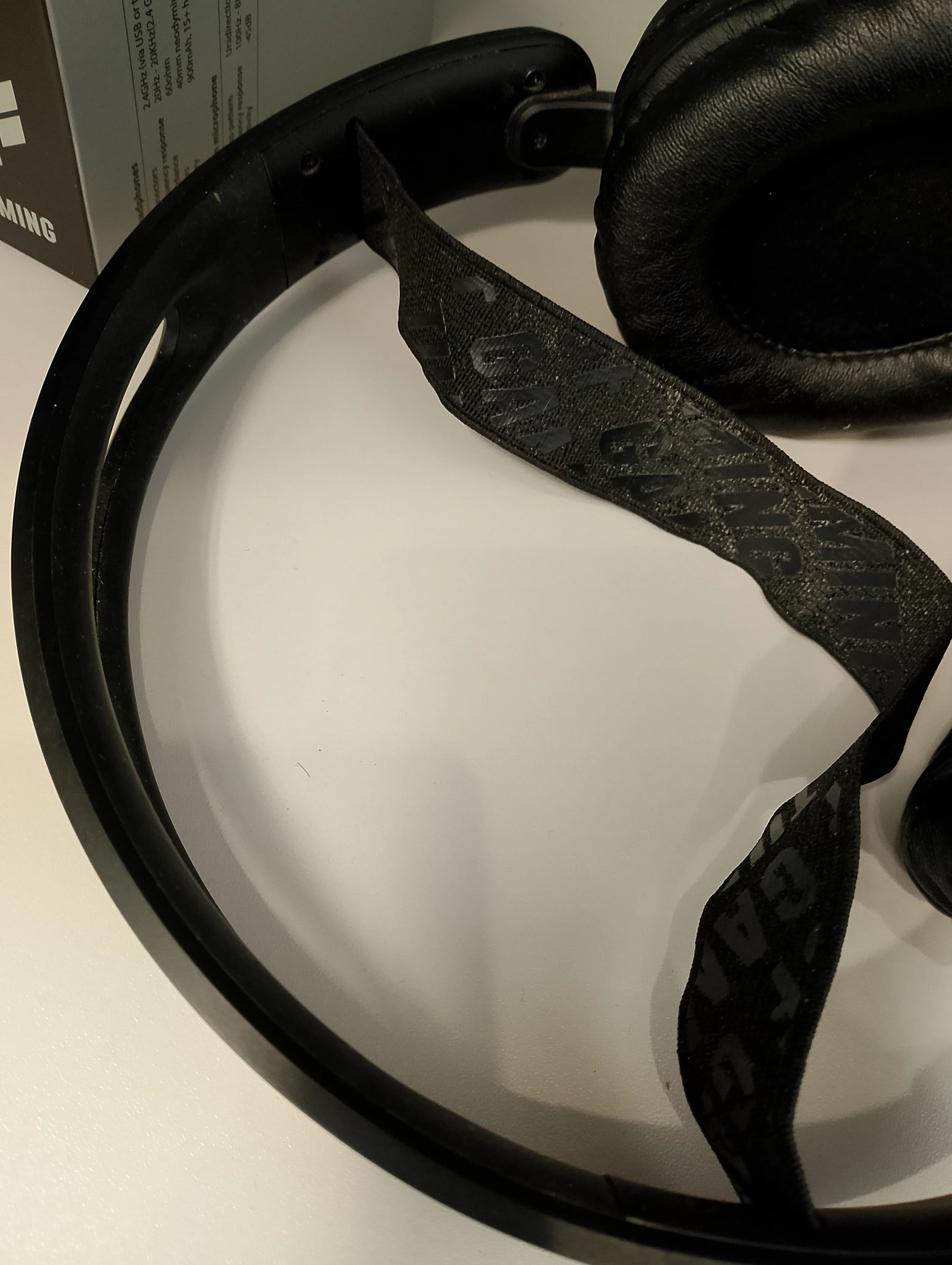 sluchawki-asus-tuf-gaming-h1-kolor-dominujacy-129357-3