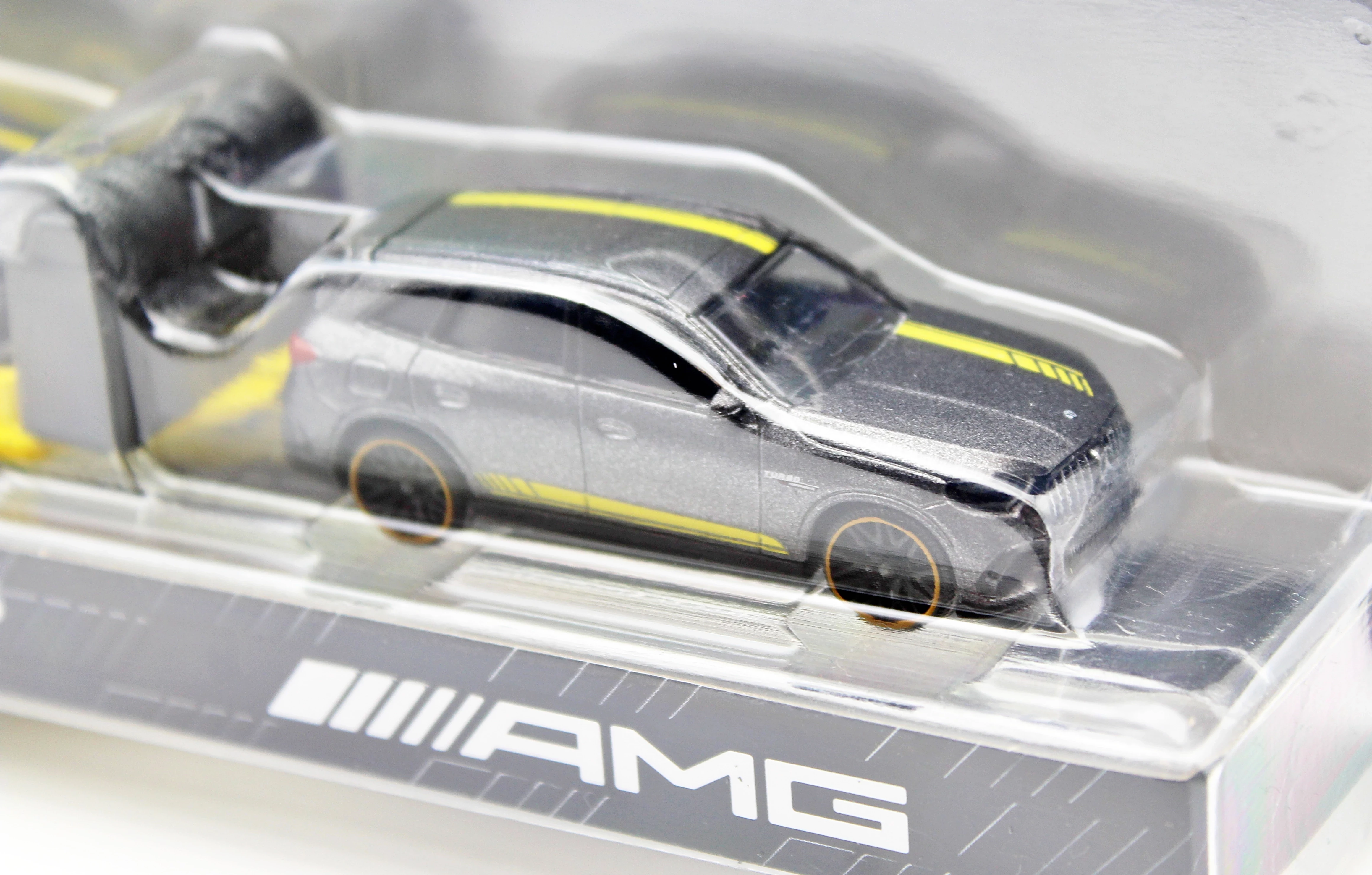 auto-metal-majorette-mercedes-amg-glc-63-s-mercedes-amg-cle-53-rodzaj-pojazdu-250388-1890619