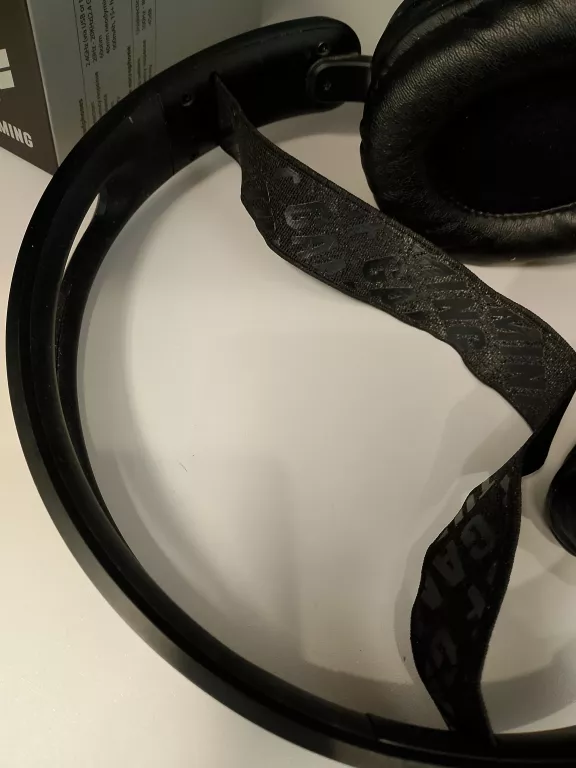 sluchawki-asus-tuf-gaming-h1-kolor-dominujacy-129357-3