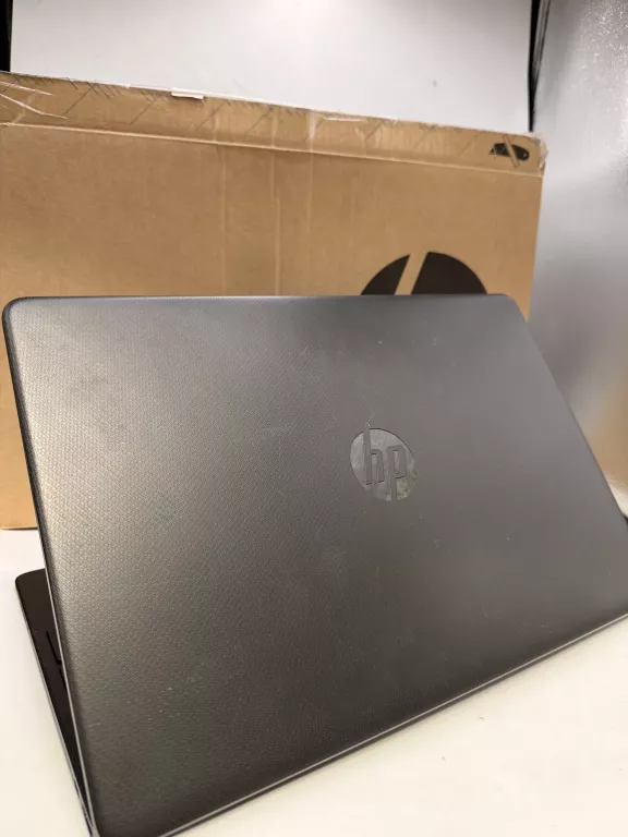 hp-15s-ryzen-5-3500u-pelny-zestaw-256-ssd-8gb-ram-liczba-rdzeni-procesora-4329-3