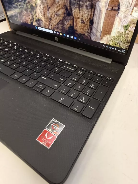 hp-15s-ryzen-5-3500u-pelny-zestaw-256-ssd-8gb-ram-rozdzielczosc-px-4474-211457