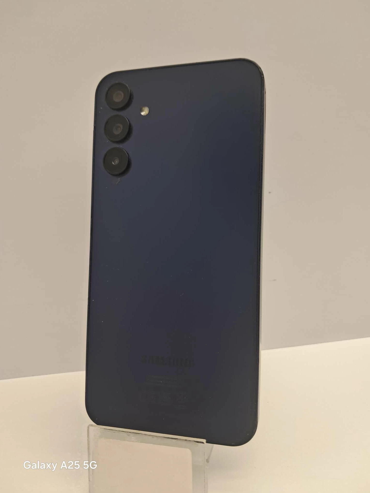 telefon-galaxy-a-15-stan-11323-2