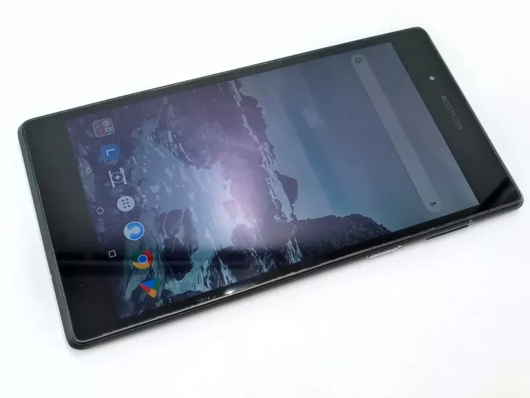 tablet-lenovo-tb-7304f-18gb-przekatna-ekranu-700