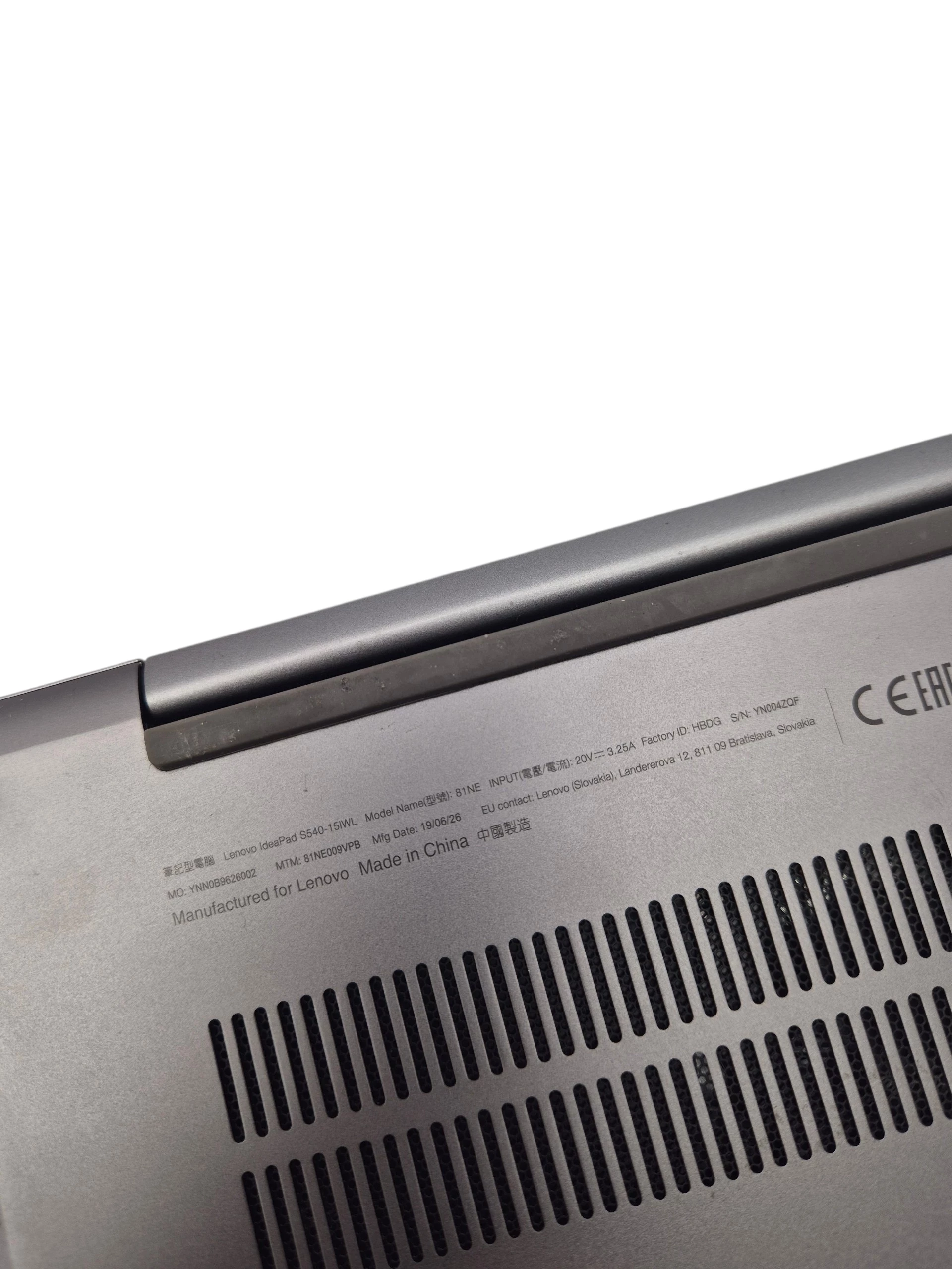 laptop-lenovo-ideapad-s540-156-intel-core-i5-8-gb-256-gb-srebrny-przekatna-ekranu-1560