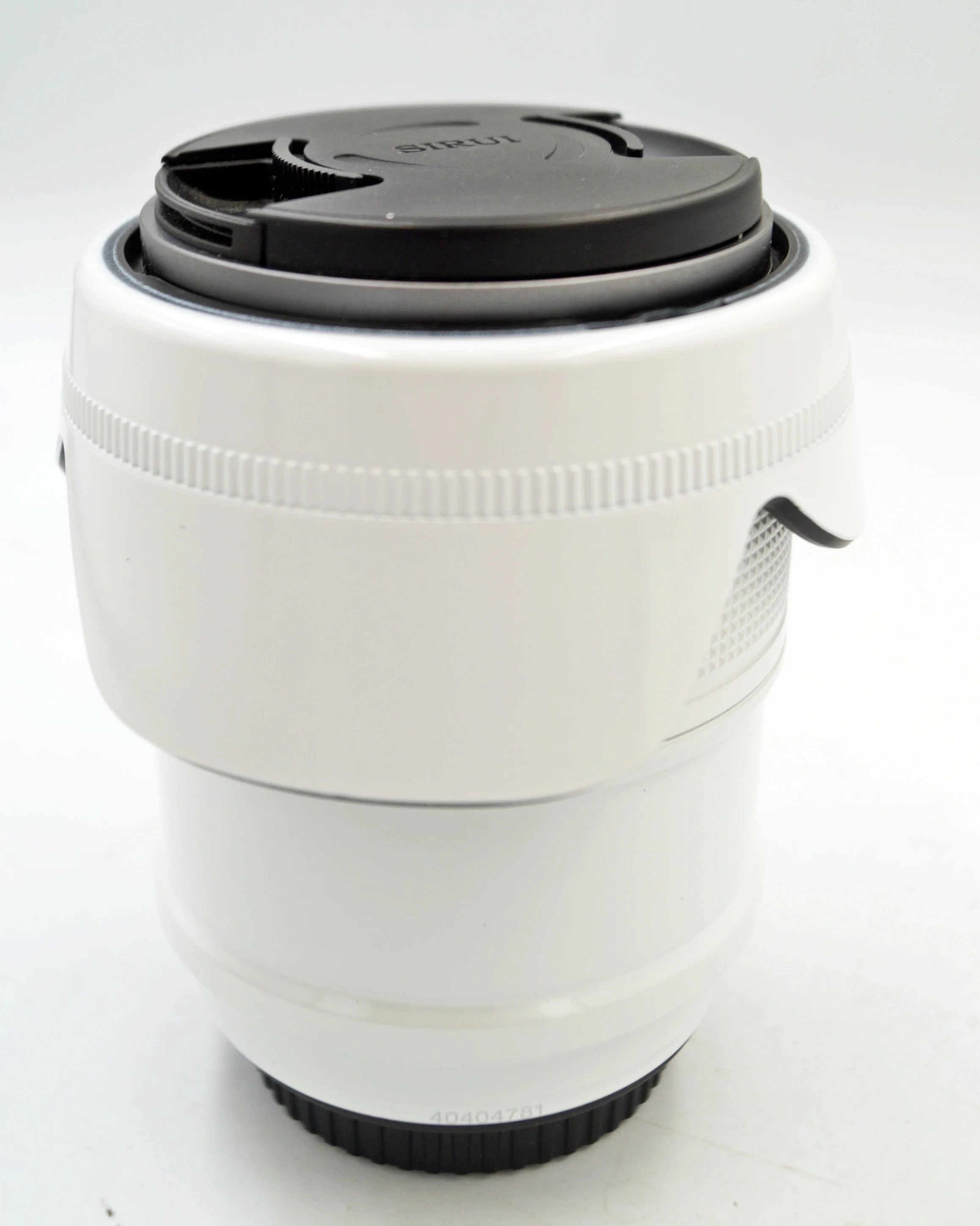 obiektyw-sirui-16mm-f12-sony-e-mount-komplet-ogniskowa-207066-229426