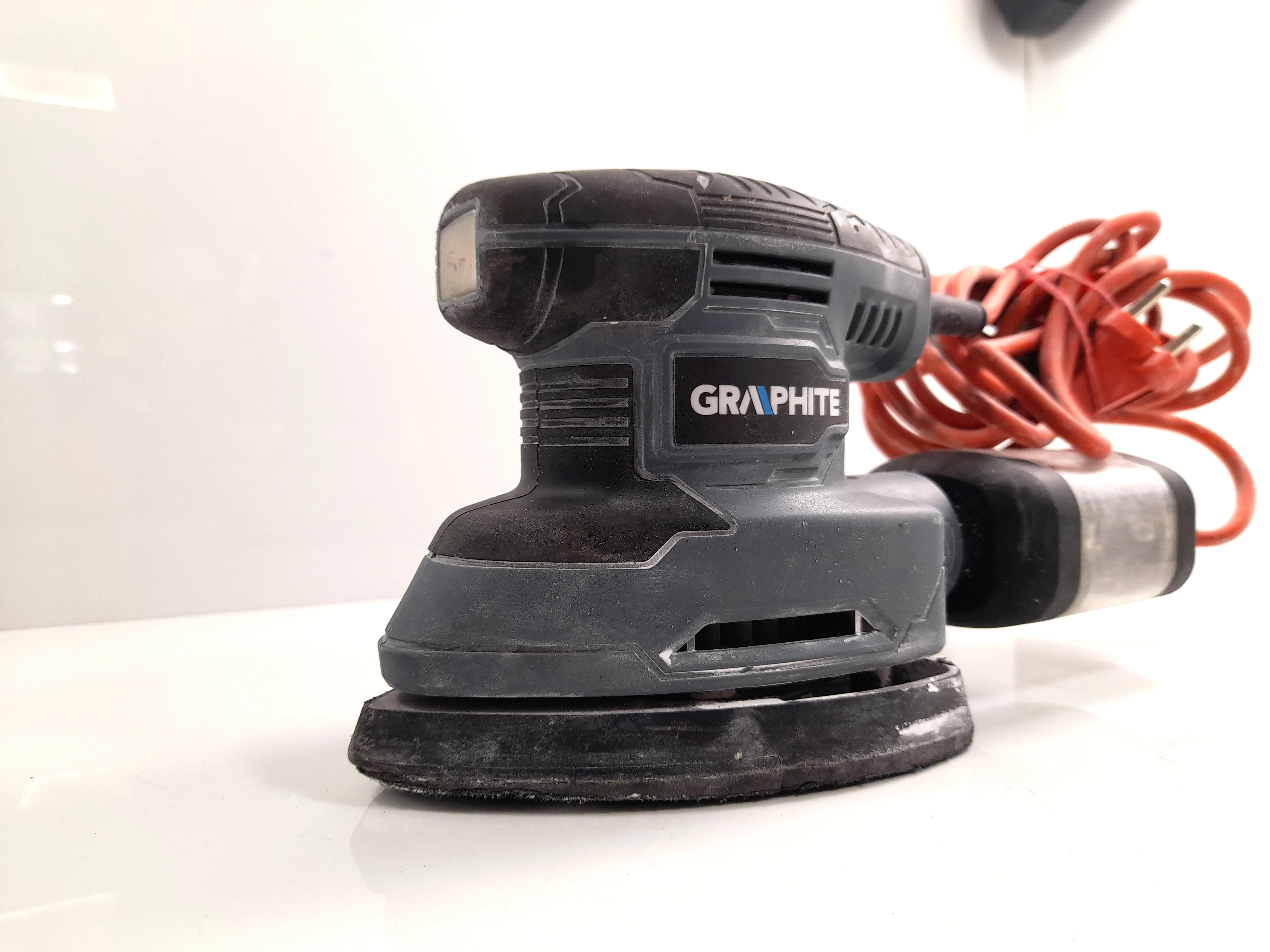 graphite-szlifierka-oscylacyjna-stan-11323-2
