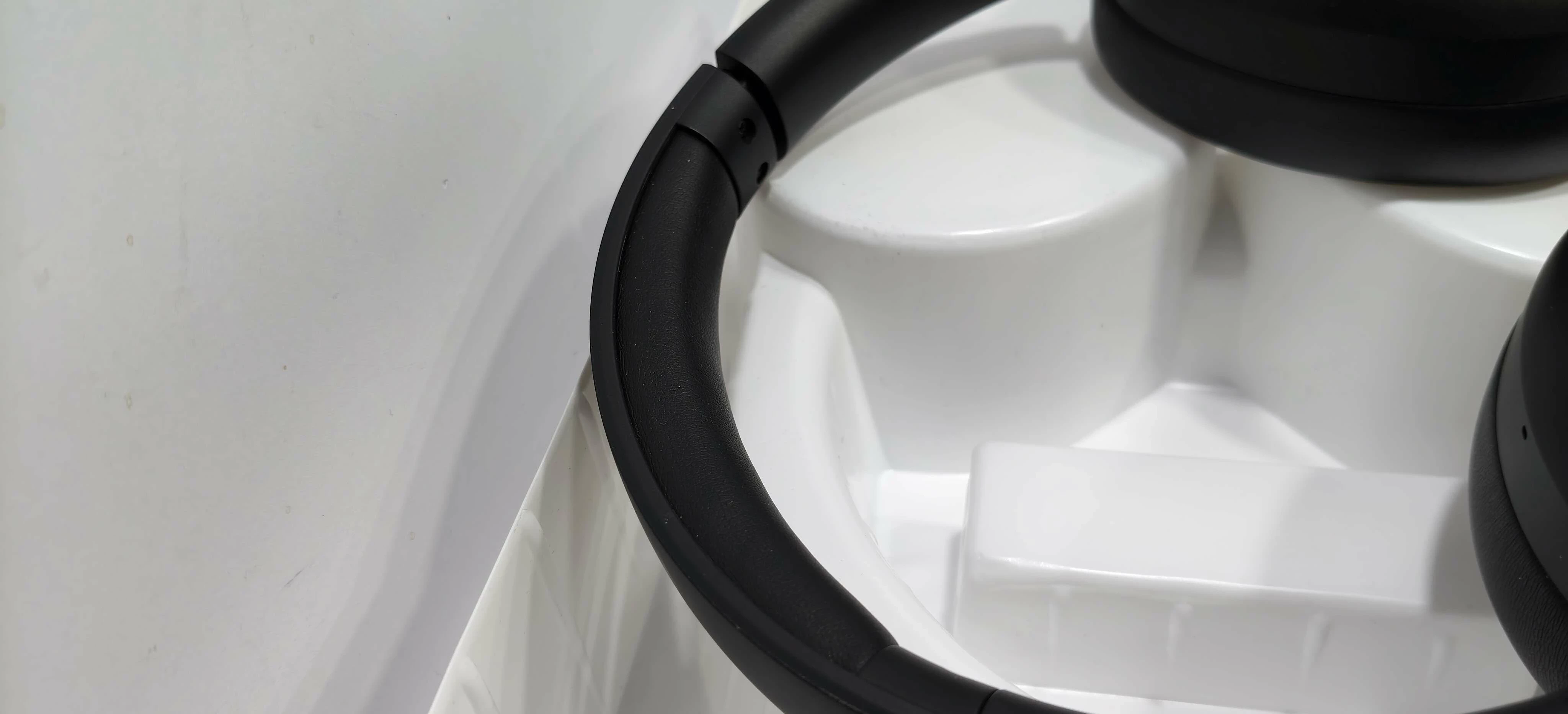 sluchawki-ugreen-studio-max2-wireless-headphones-kolor-dominujacy-129357-3