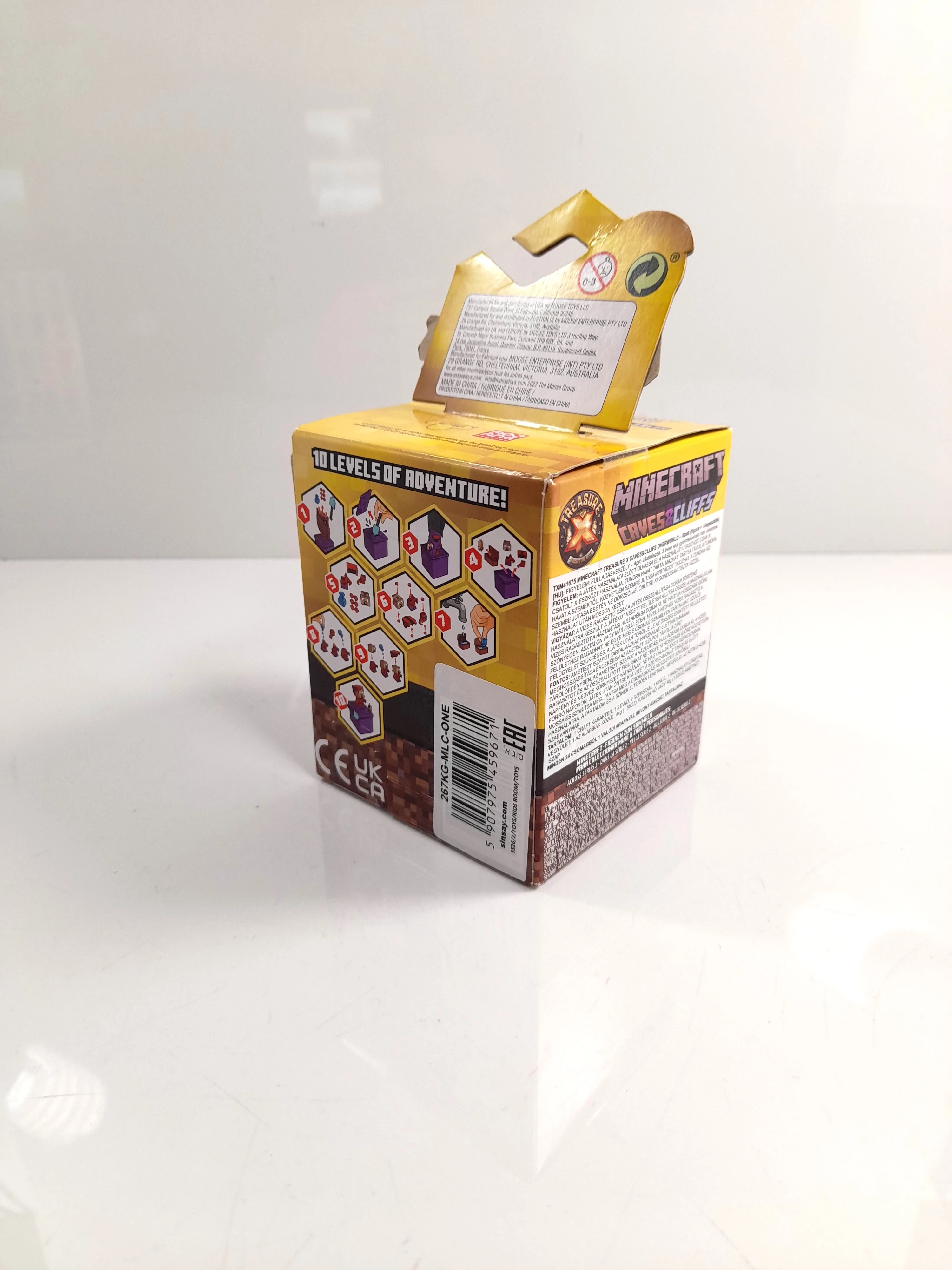 minecraftt-caves-clifs-ean-gtin-630996416754