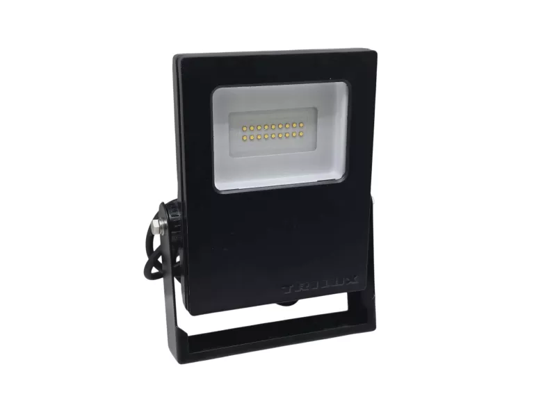 naswietlacz-reflektor-led-trilux-combial-20-rb8r3500-740-krakowska-14-kluczbork-zlotko