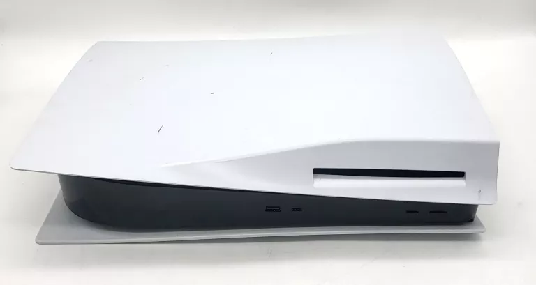 konsola-ps5-2x-pad-producent-248914-1705040