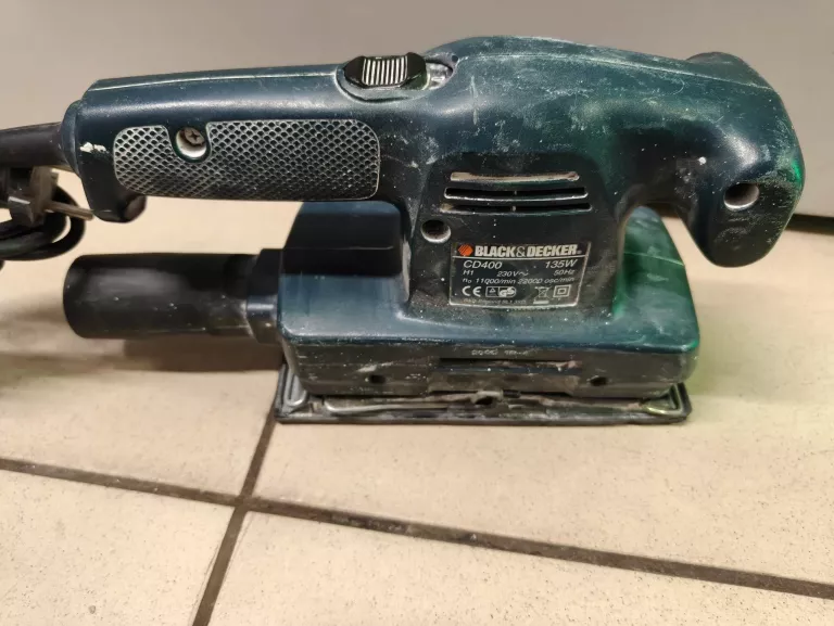 szlifierka-oscylacyjna-black-decker-cd400-135w-rodzaj-250123-1798304