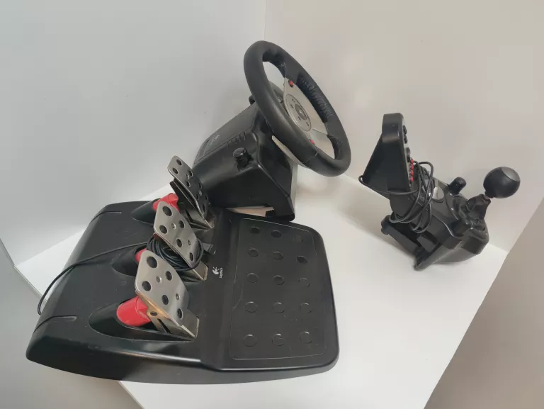 kierownica-logitech-g25-racing-wheel-waga-produktu-z-opakowaniem-jednostkowym-9000