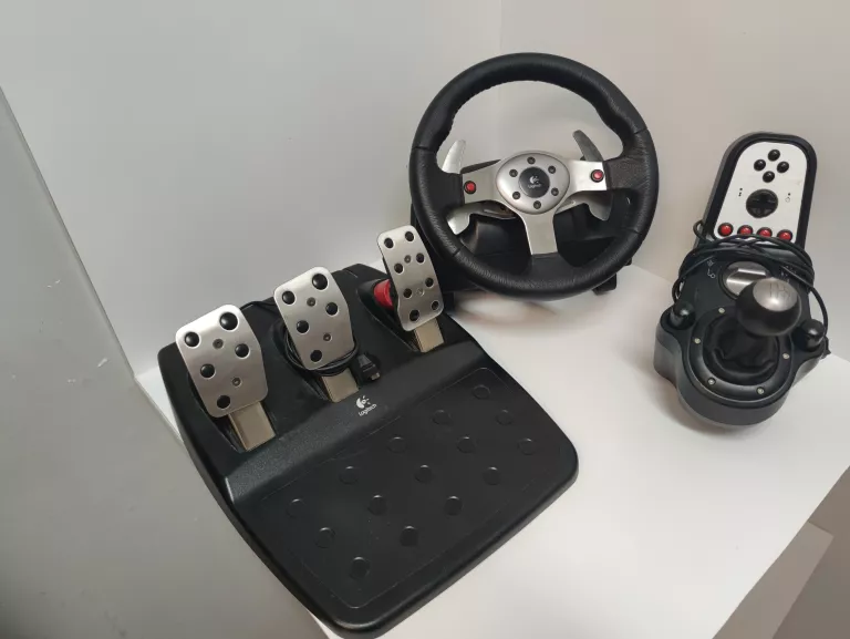 kierownica-logitech-g25-racing-wheel-ean-gtin-5099206000025