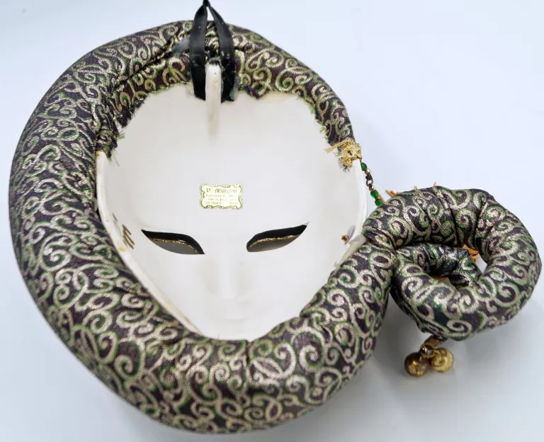 vincenzo-manzini-carnevale-mask-blazen-orginalna-wencka-maska-sciena-producent-248914-961879