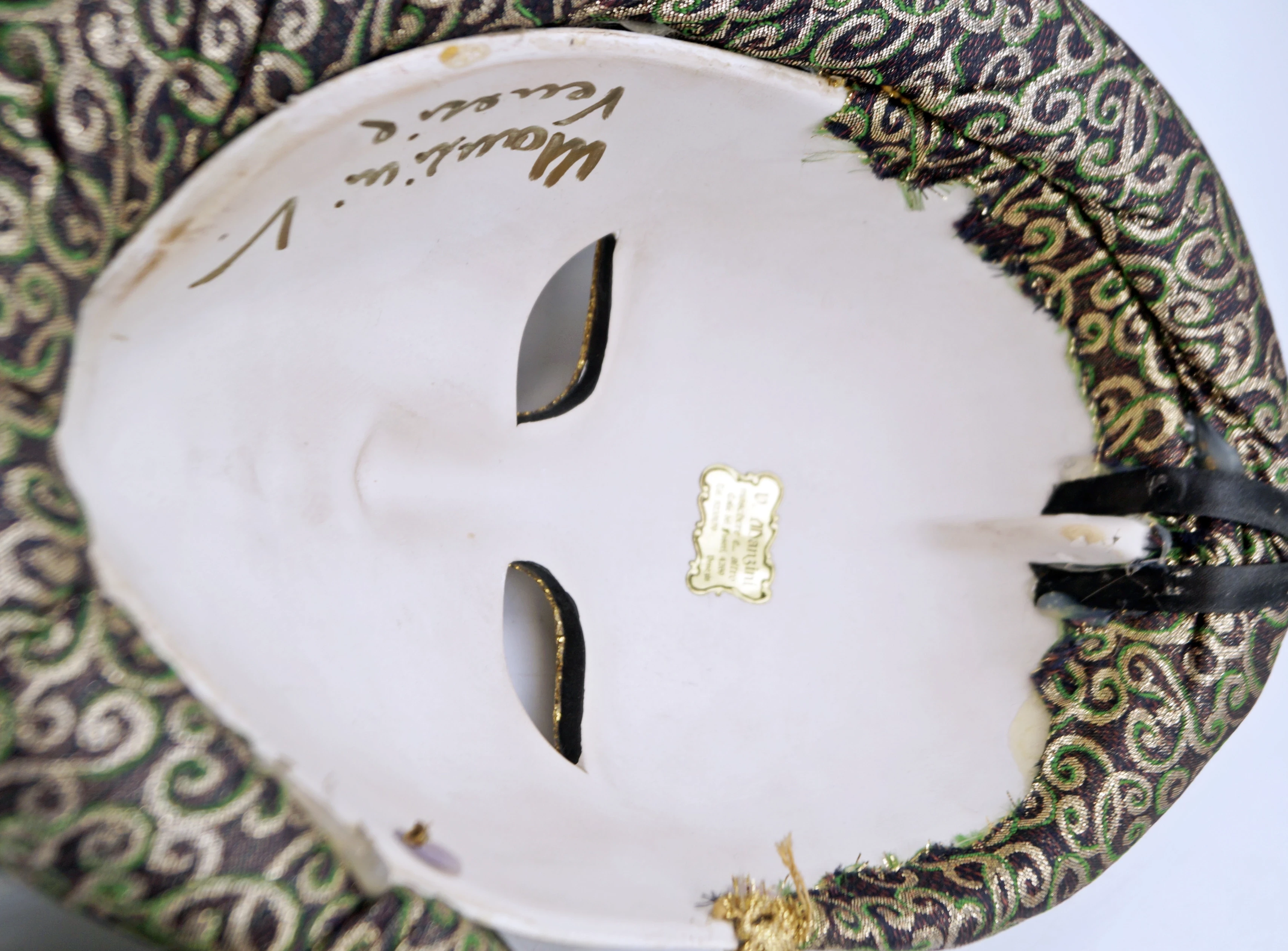 vincenzo-manzini-carnevale-mask-blazen-orginalna-wencka-maska-sciena-kod-producenta-vincenzo-manzini-carnevale-mask